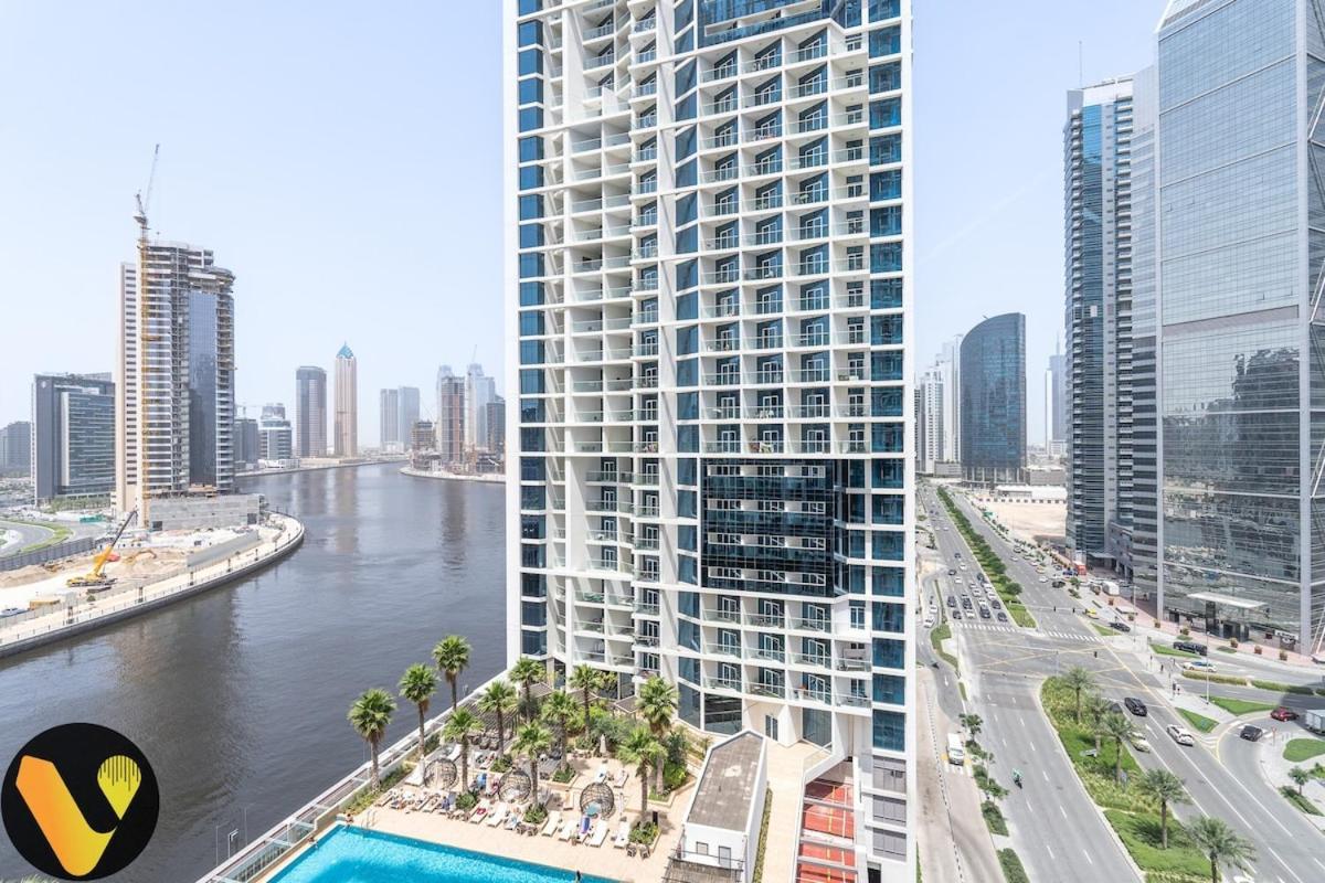 Apartment Vogue Damac Maison Prive Balcony & Pool With Canal View Prime Business Bay Location, Steps From Downtown & Burj Khalifa Dubai